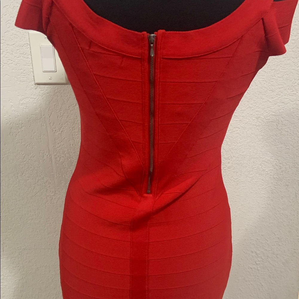 Bebe lg red body con dress - Picture 2 of 2